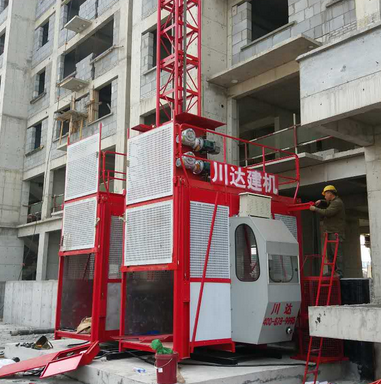 河南川達(dá)施工升降機(jī)租賃時(shí)要做好哪些檢查？